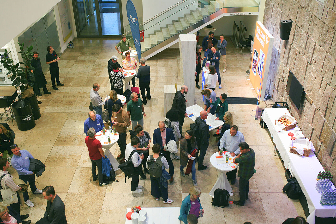 VpA_16 Verkehrspolitischer Abend "Wirtschaftsfaktor Fahrrad": ADFC im Gespräch mit Gästen